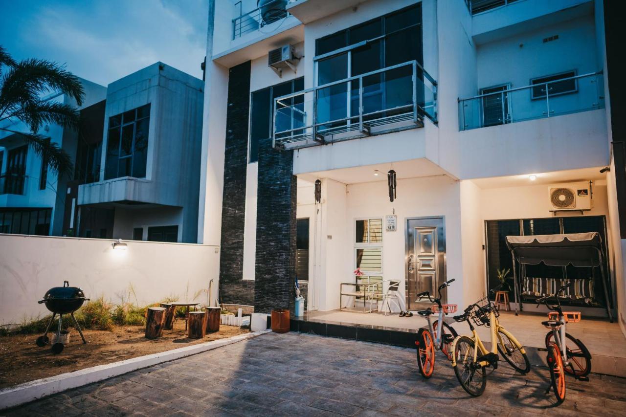 Canoe And Fishing , Free Pickup Villa Batam Exterior photo