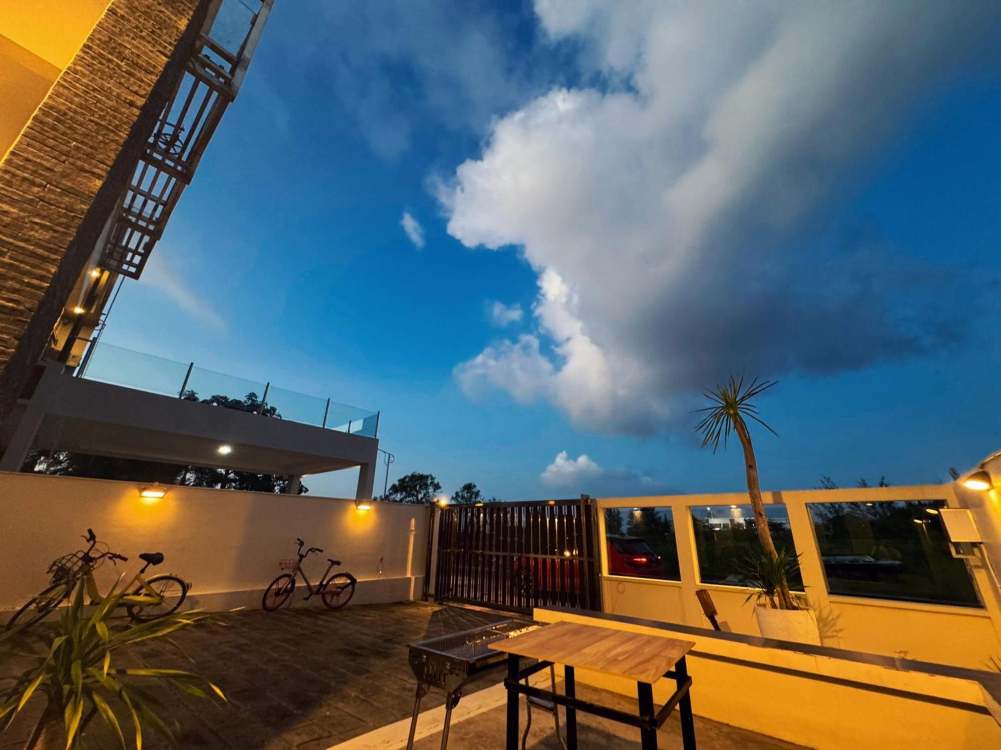 Canoe And Fishing , Free Pickup Villa Batam Exterior photo